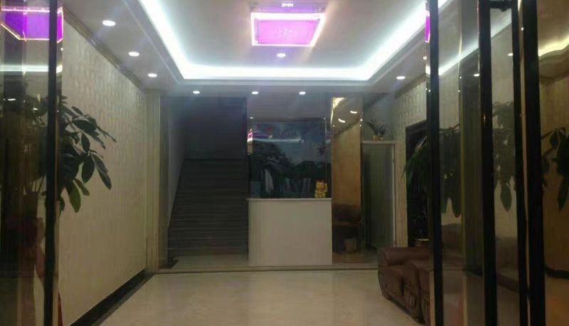 Area esterna dell'hotel - Yiming Hotel