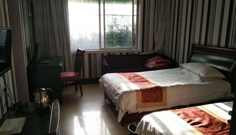Camera - Dongjiang Hotel (Renmin Road Branch)