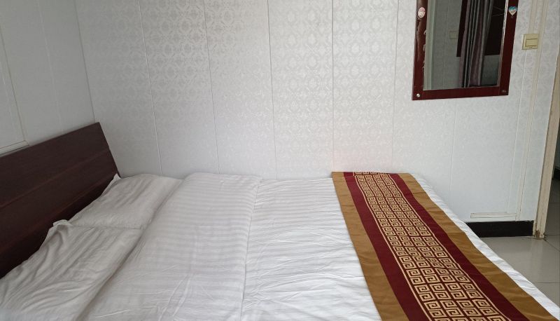 Camera - Fenglin Business Hotel