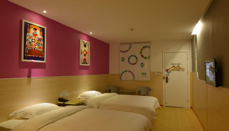 Business room - Yibai Chain Hotel (Xingyang Long Distance Bus Center Station Store)