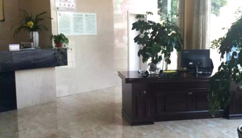 Area esterna dell'hotel - Junye Business Hotel