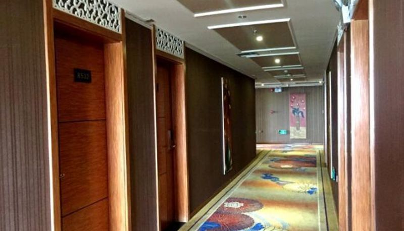 Zona exterior del hotel - Lantis Holiday Inn (Xi'an Translation Academy Store)