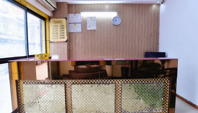 Area esterna dell'hotel - Ruxin Family Hotel