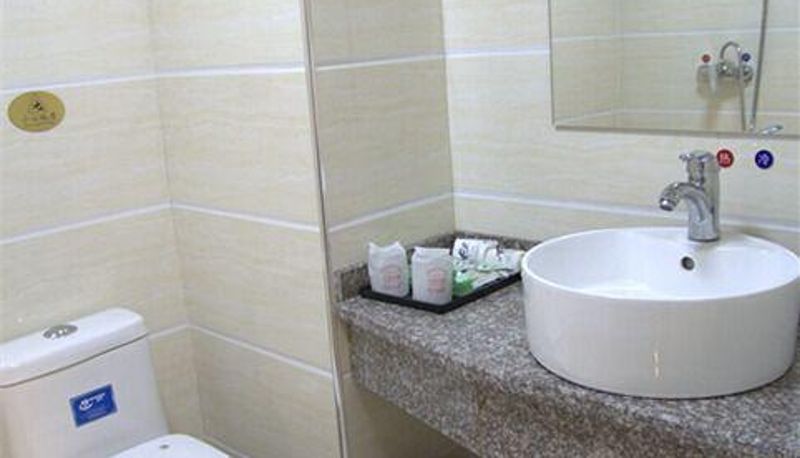 Zona exterior del hotel - Baijia Hotel (Yushi Store)