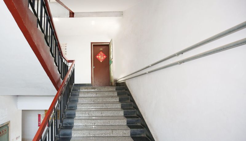 Area esterna dell'hotel - Eight Thousand House Hotel