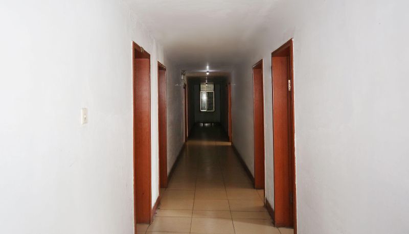 Area esterna dell'hotel - Eight Thousand House Hotel
