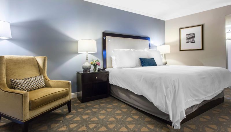 Zimmer - The Riverfront Hotel New Orleans