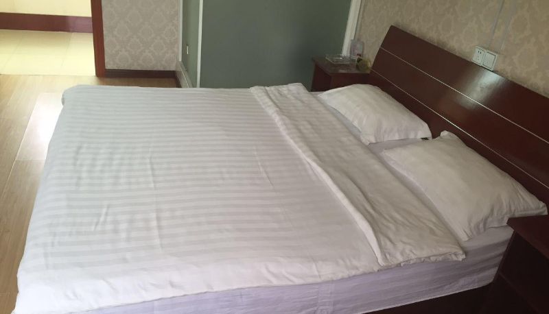 Camera - Dongcheng Hotel (Wenquan Road Branch)