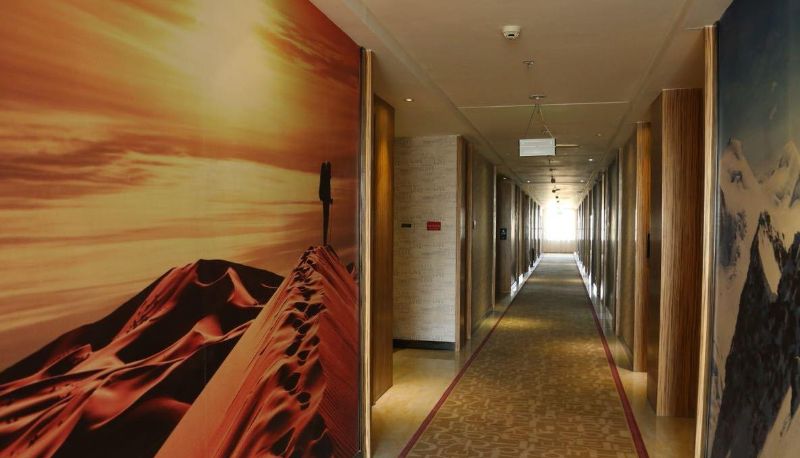 Buitenruimte van het hotel - Huayu Boutique Hotel