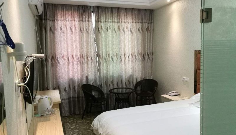 Camera - Dongyuan Business Hotel