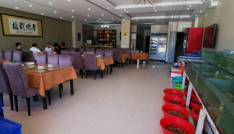 Area esterna dell'hotel - Four Seas One Hotel