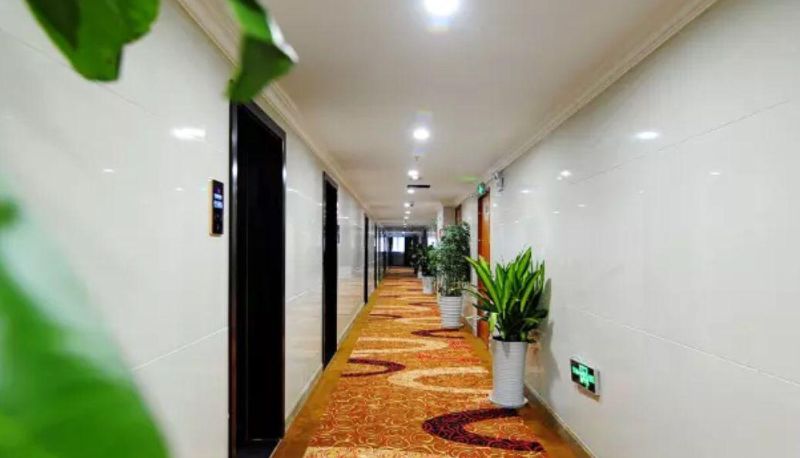 Area esterna dell'hotel - Yijia Smart Hotel (Flower Orchard Twin Towers Store)