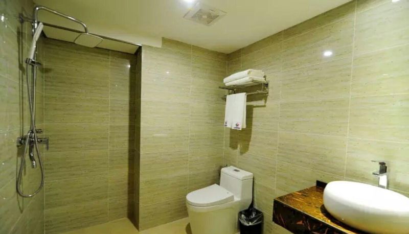 Area esterna dell'hotel - Yijia Smart Hotel (Flower Orchard Twin Towers Store)