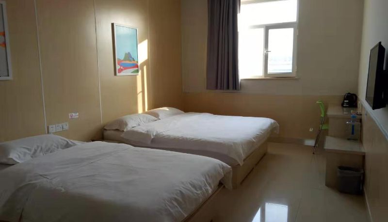 Camera business - Yibai Chain Hotel (Cangzhou Huanghua Xinhai East Road Branch)