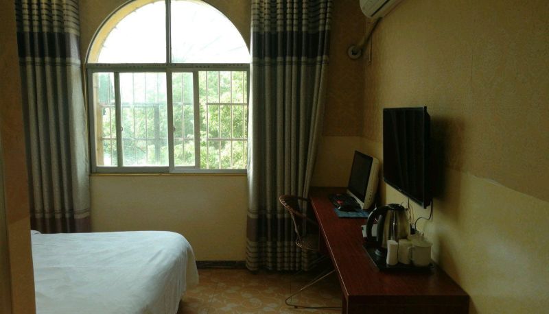 Kamer - Juncheng Hotel (Junshan Avenue Store)