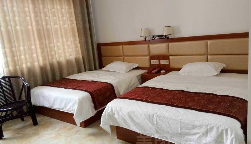 Habitación - Phoenix City Business Hotel