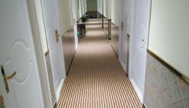 Area esterna dell'hotel - Kunzhiji Business Hotel