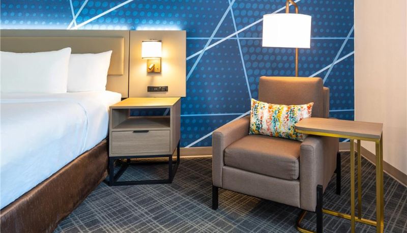 Camera - Comfort Inn & Suites