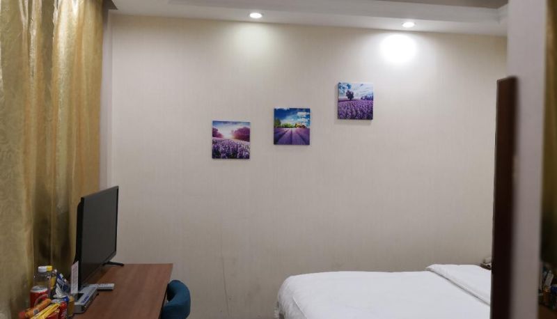 Camera business - Guotai Business Hotel