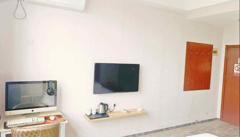 Camera business - Yimi Guest Room