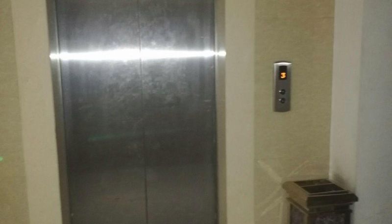 Zewnętrzna część hotelu - Amphitryon Hotel