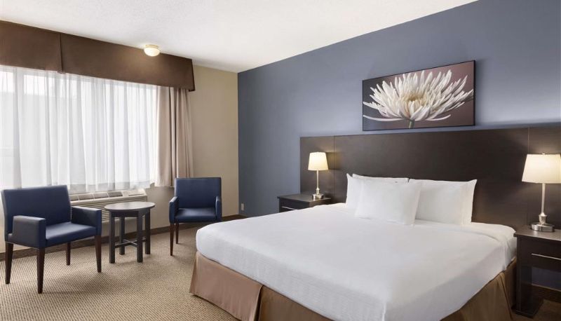Habitación - Days Inn by Wyndham Montreal Airport Conference Centre