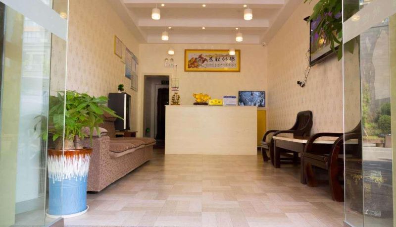 Hotel Außenbreich - Rongsigui Hotel