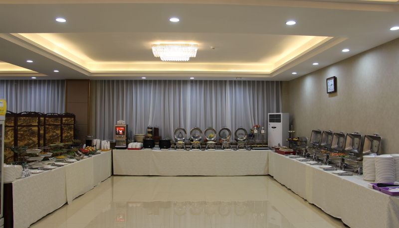 Buitenruimte van het hotel - Moyu Hotel