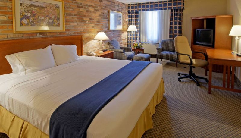 Camera - Holiday Inn Express TORONTO EAST - SCARBOROUGH by IHG