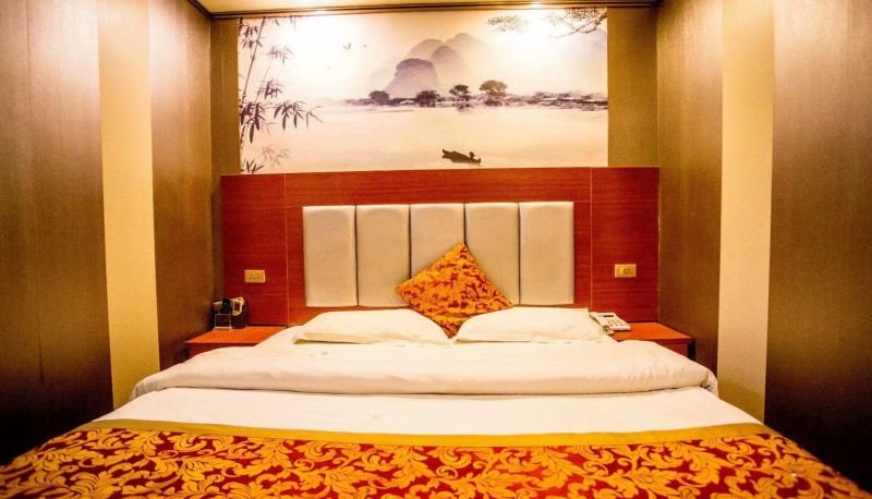 Camera business - Shanshui Concept Hotel