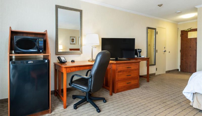 Camera - Allure Hotel & Conference Centre Ascend Hotel Collection