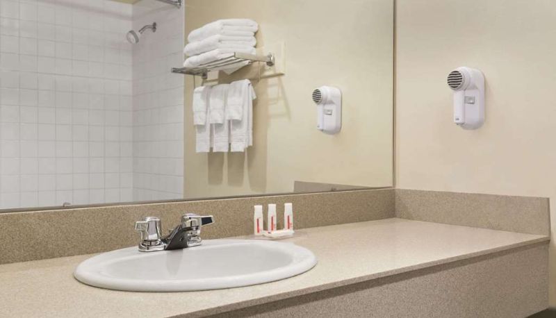 Zimmer - Days Inn by Wyndham Stephenville
