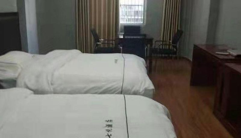 Camera - Qiyue Business Hotel