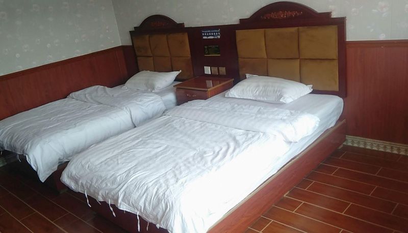 Zimmer - Sanyi Business Hotel