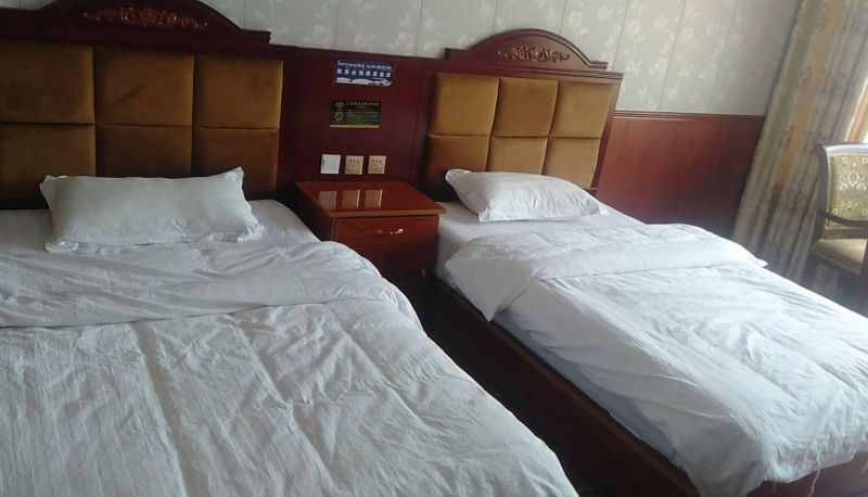 Zimmer - Sanyi Business Hotel