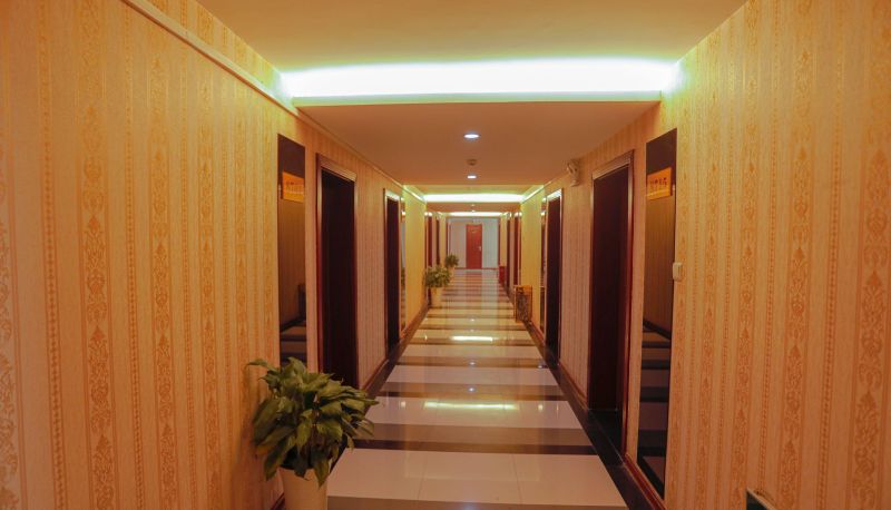 Area esterna dell'hotel - Qihang Yadu Hotel (Chanba Branch)