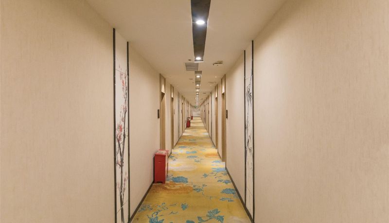 Buitenruimte van het hotel - Tiantian Fishing Port Hotel