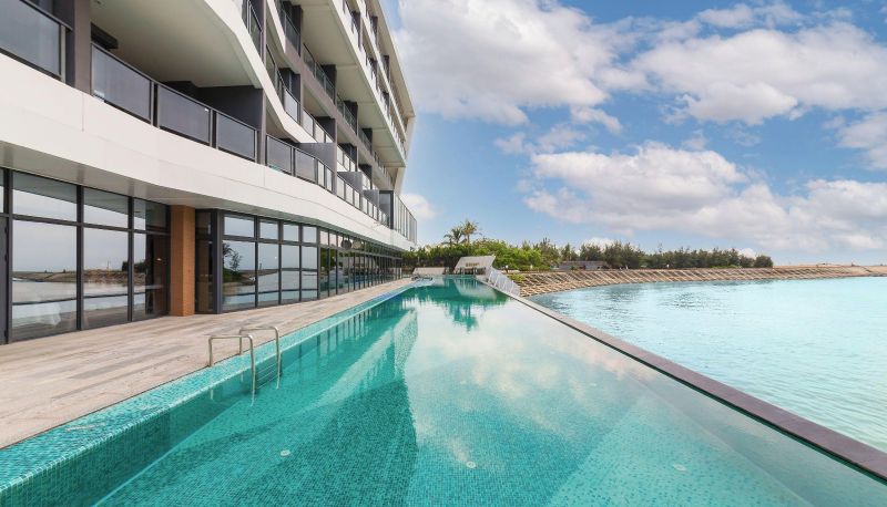 Area esterna dell'hotel - Summer Surfing Resort Hotel (perfume Bay Store)