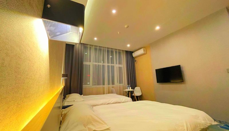 Camera business - Youyi Business Hotel (North Lake Wuyue Plaza Store)