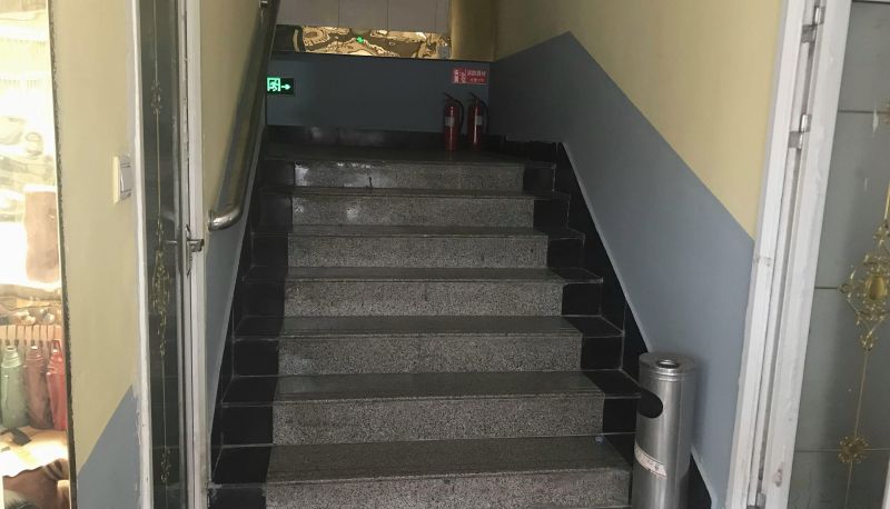 Zona exterior del hotel - Jiayi Business Hotel