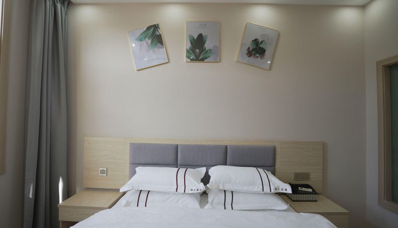 Camera business - Xinxianghui Business Hotel