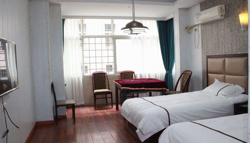 Zimmer - Tiantian Fashion Hotel