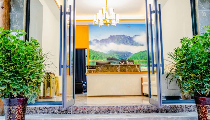 Hotel Außenbreich - Shanliju Hot Spring Hotel (Wawu Mountain Scenic Area Branch)