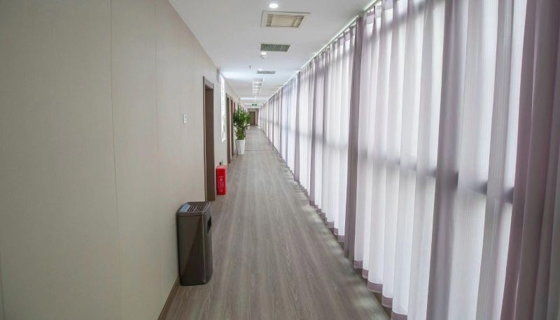 Hotel Außenbreich - Dongfang Waterfront Hotel (Airport Area Branch)