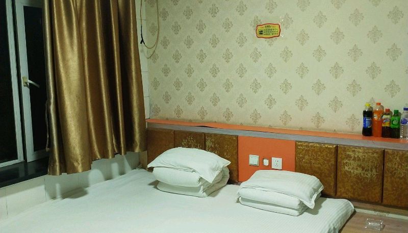 Kamer - Lingdu Fashion Hotel