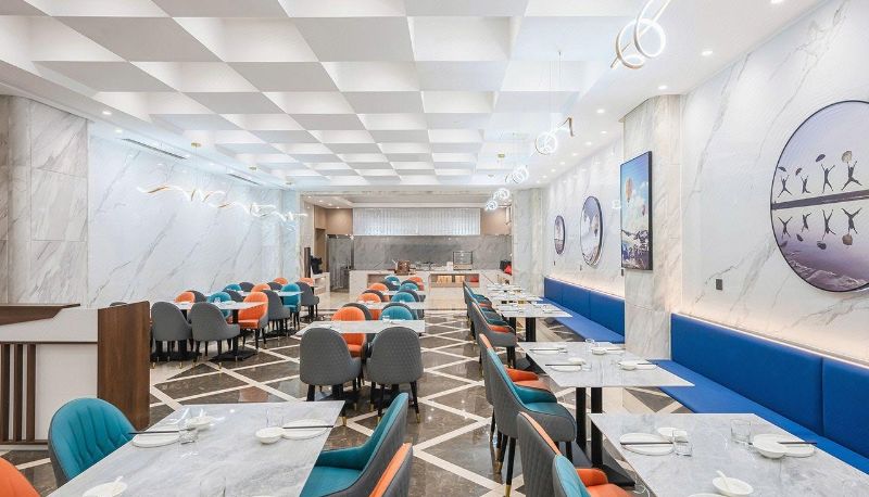 Buitenruimte van het hotel - Kailiyade Hotel (Tianjin Olympic Center Store)