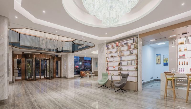 Buitenruimte van het hotel - Kailiyade Hotel (Tianjin Olympic Center Store)