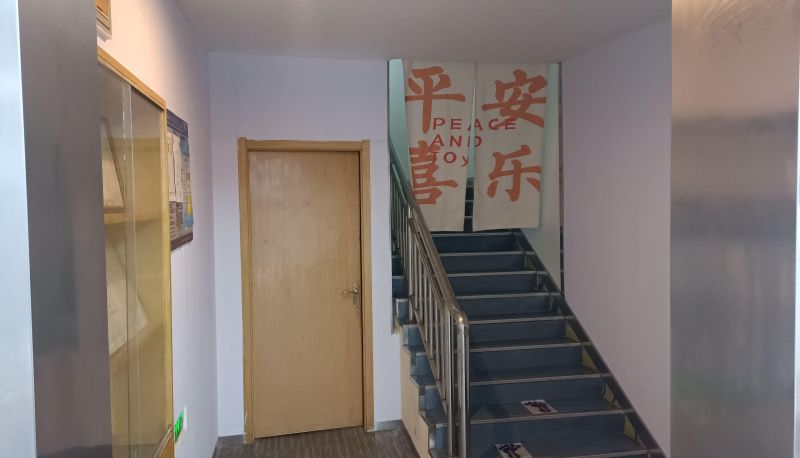 Buitenruimte van het hotel - Yilu Tongtong Chain Hotel (Sipailou Subway Station Store)