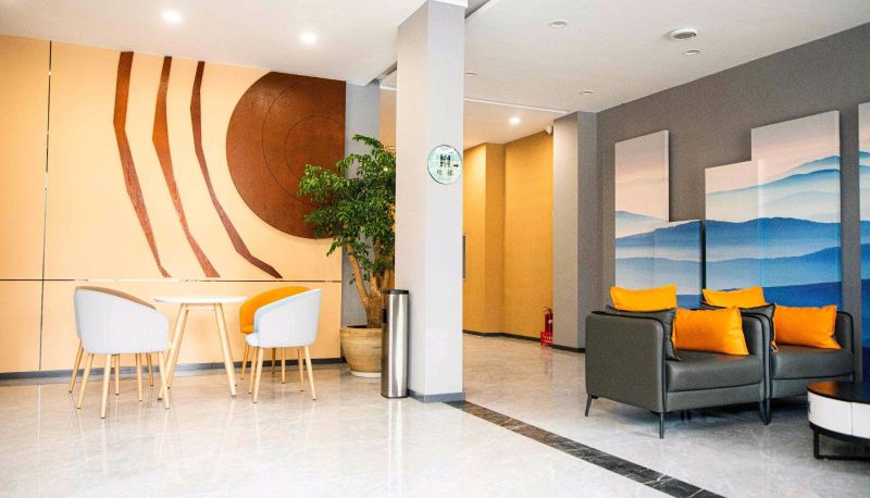 Hotel Außenbreich - Taigu District  Madame Road  West High speed Railway Station Home Inn - Ruibo Cloud Hotel