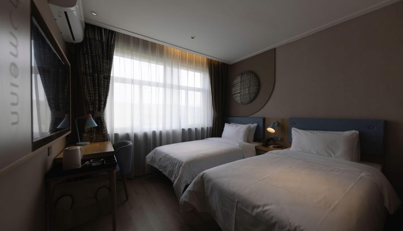 Zimmer - Home Inn · Neo (Tianshui Railway Station Second People's Hospital Store)